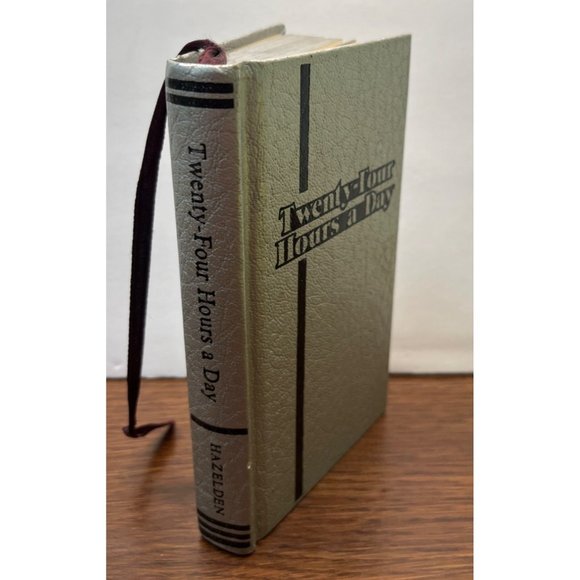 Twenty-Four Hours a Day Alcoholics Anonymous 25th Anniversary Edition 1979 - Picture 7 of 7